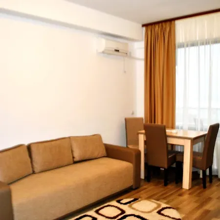 Deco *